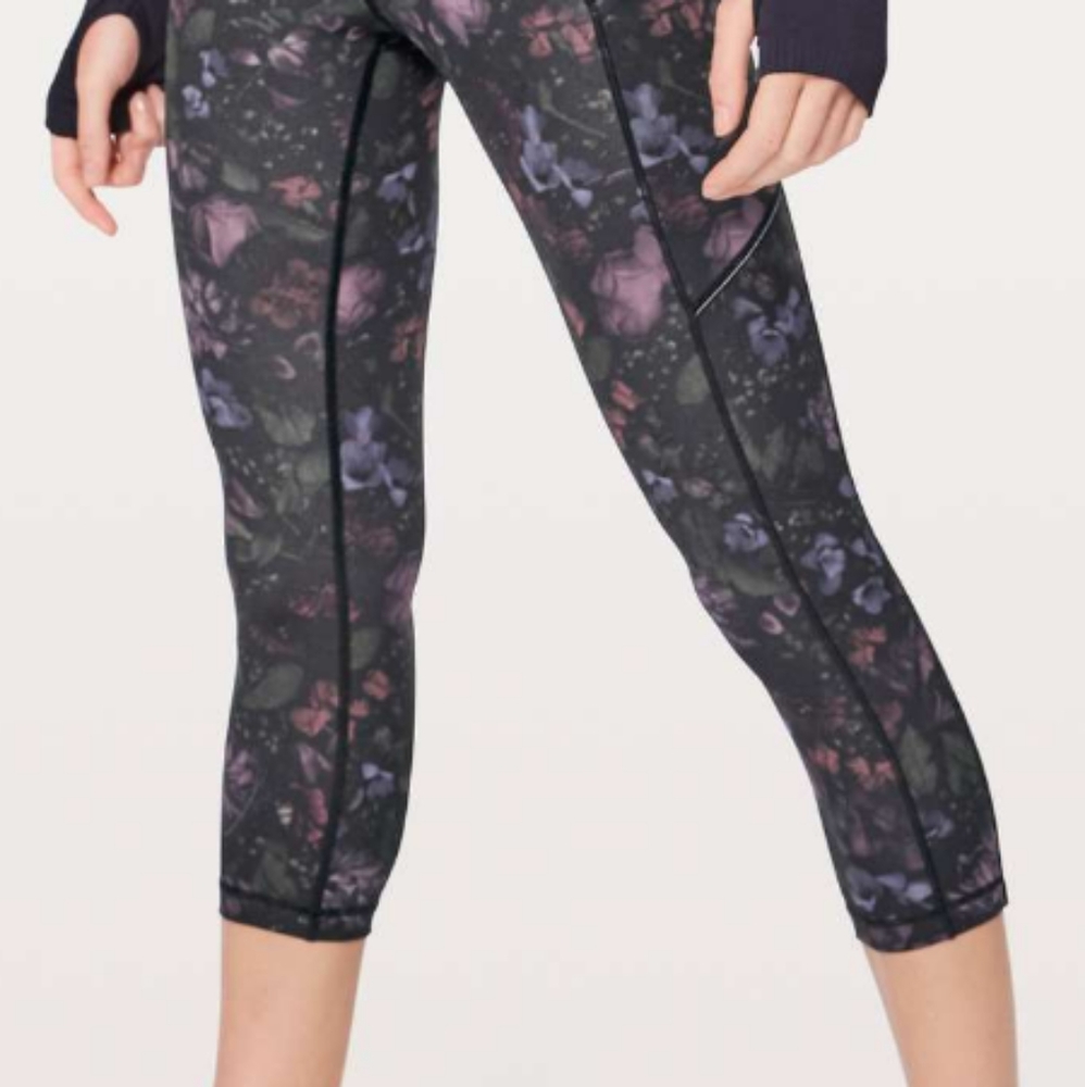 Lululemon Speed Up Crop 19" Frozen Flor